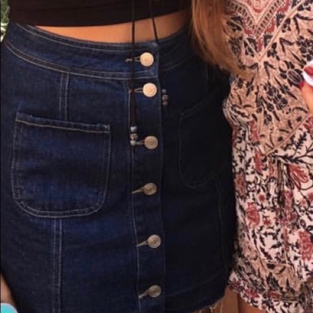 LF denim skirt